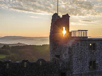 Geroldseck Sonne durchs Fenster © N. Nollau