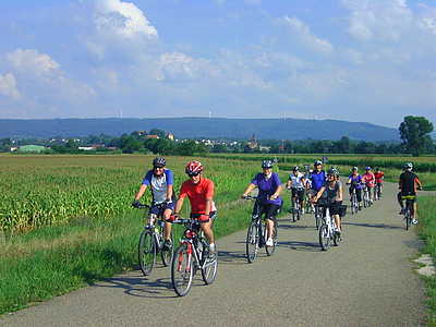 Groupe de cyclistes à Herbolzheim © Gemeinde Herbolzheim