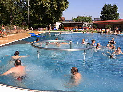 Piscine familiale à Seelbach © Gemeinde Seelbach